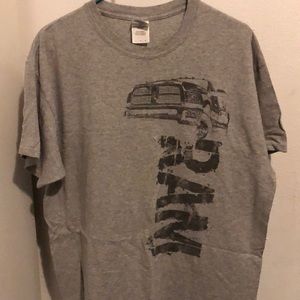 Dodge Ram t shirt shirt sleeve grey large